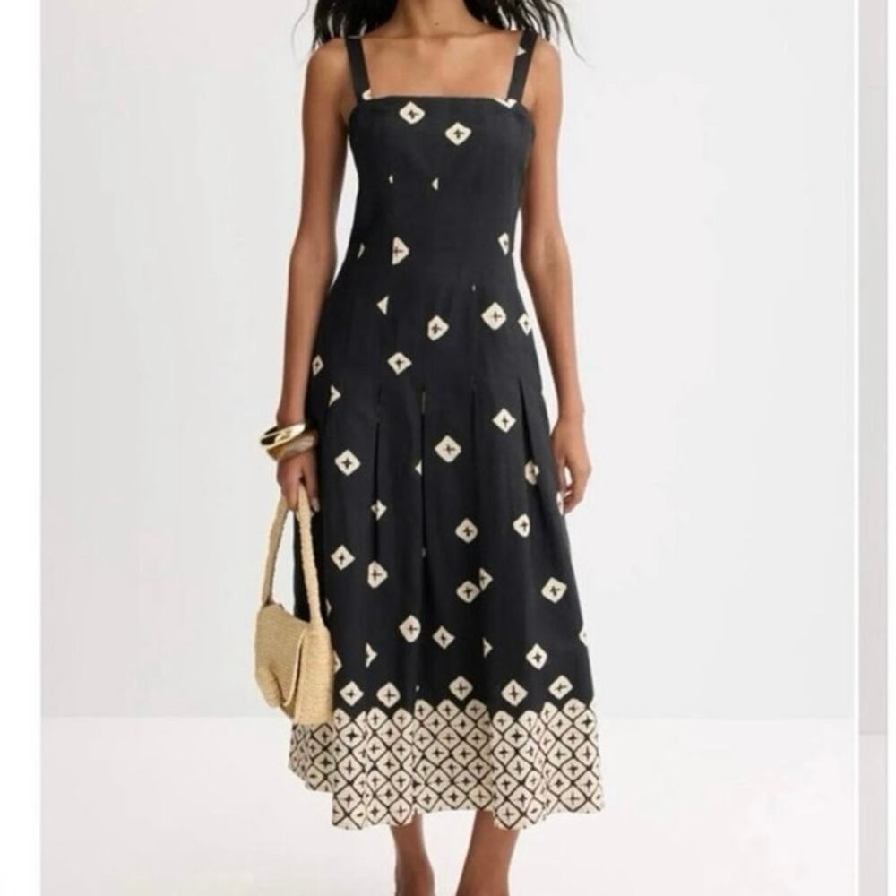 Marie Oliver Geometric Dixon
navy blue casual midi Dress Size 0